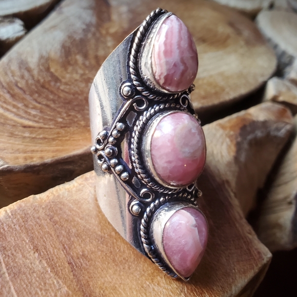 New Rhodochrosite 925 Silver Statement Ring. - Picture 9 of 16